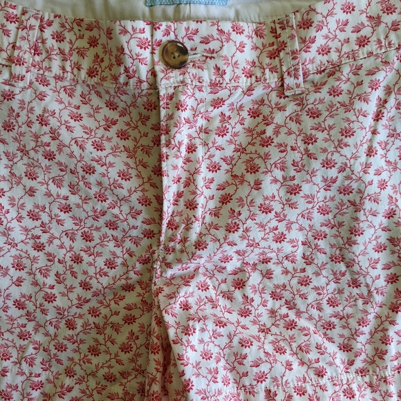 Old Navy New Women's Floral Cotton Shorts - Picture 5 of 5